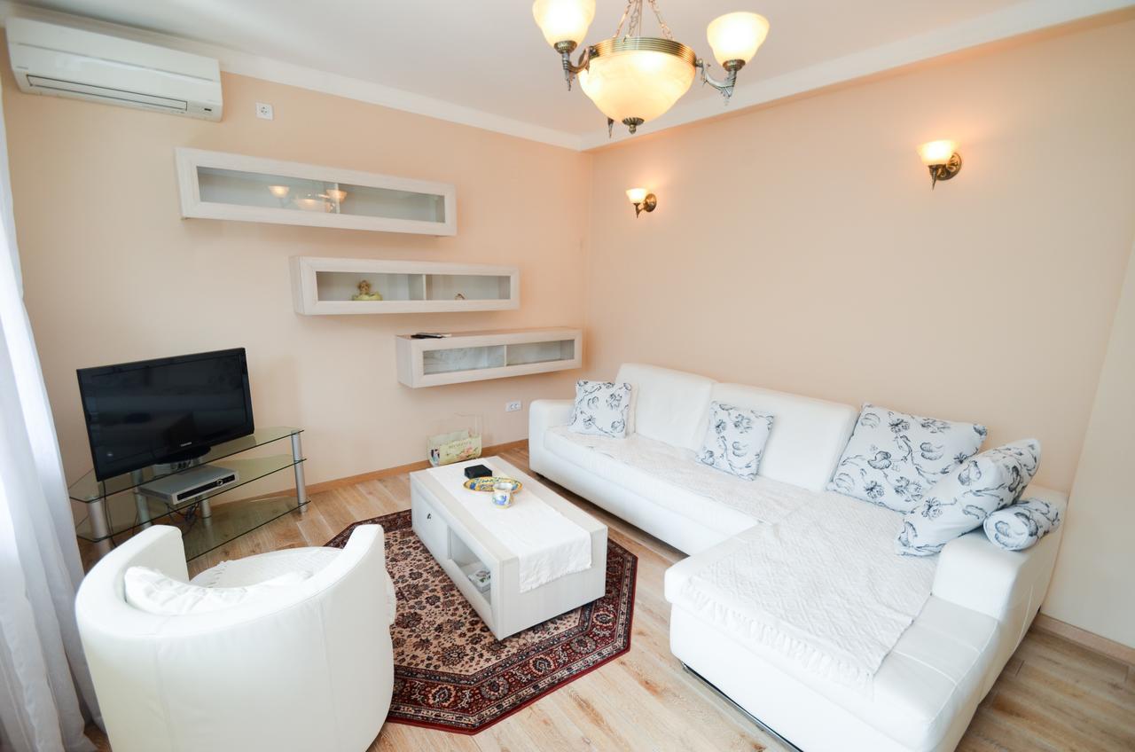 Central Apartment Котор Екстер'єр фото