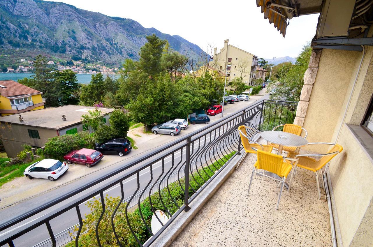 Central Apartment Котор Екстер'єр фото