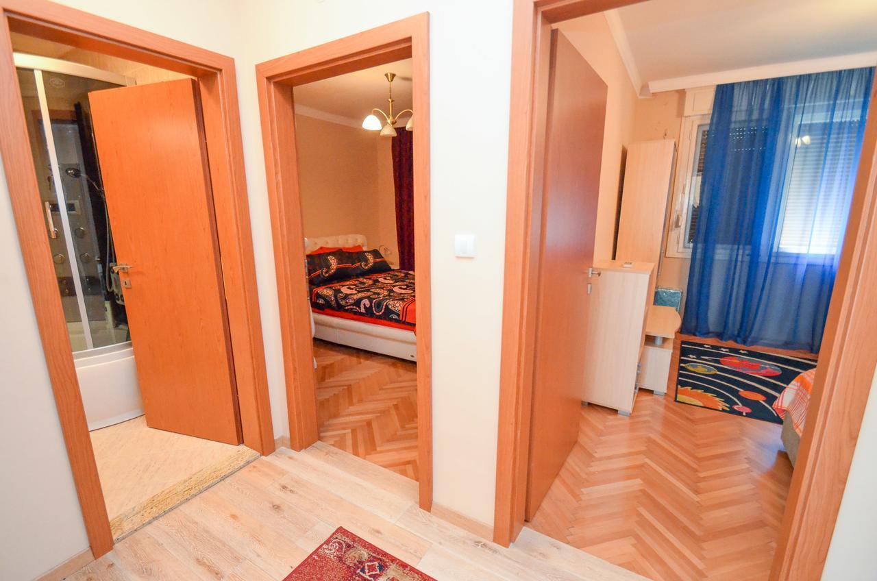Central Apartment Котор Екстер'єр фото