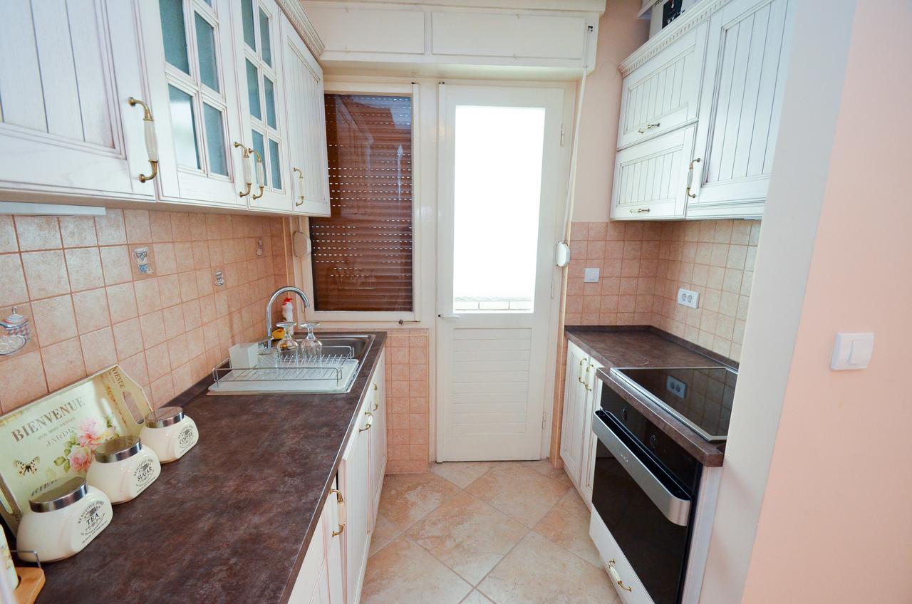 Central Apartment Котор Екстер'єр фото