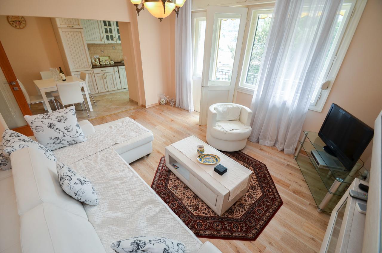 Central Apartment Котор Екстер'єр фото